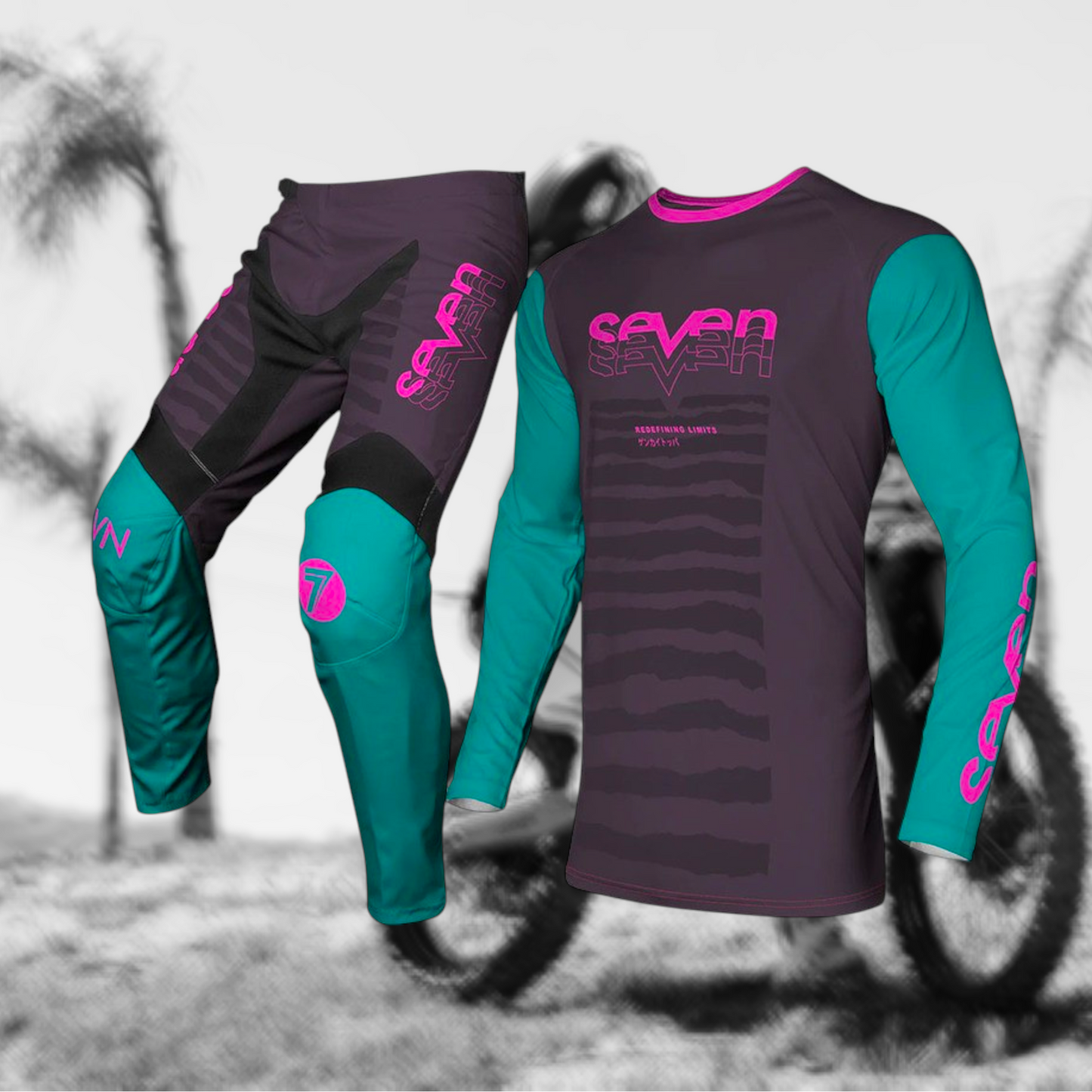 TRAJE SEVEN VOX SURGE BERRY