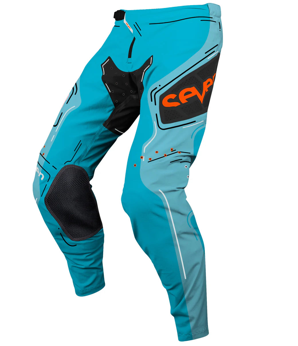 TRAJE SEVEN ZERO HI-JACK CYAN 2025