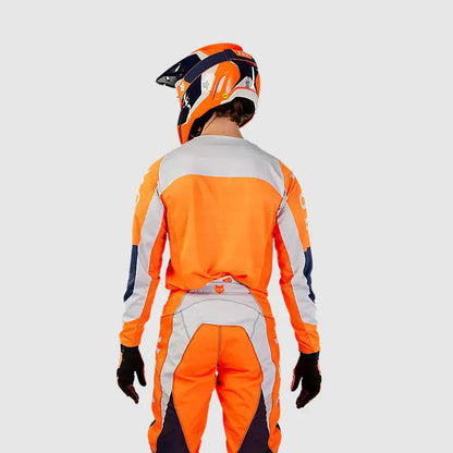 Traje Fox 180 Nitro Orange 2024